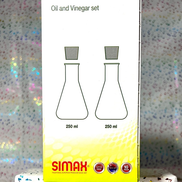 Olive Oil And Vinegar Cruet Set of 2-8 Oz - Picture 3 of 7